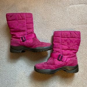 Pink Coach Snow boats